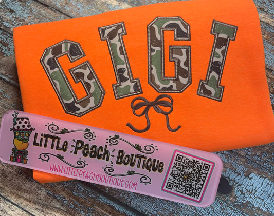 GiGi Applique with Bow Embroidery Design